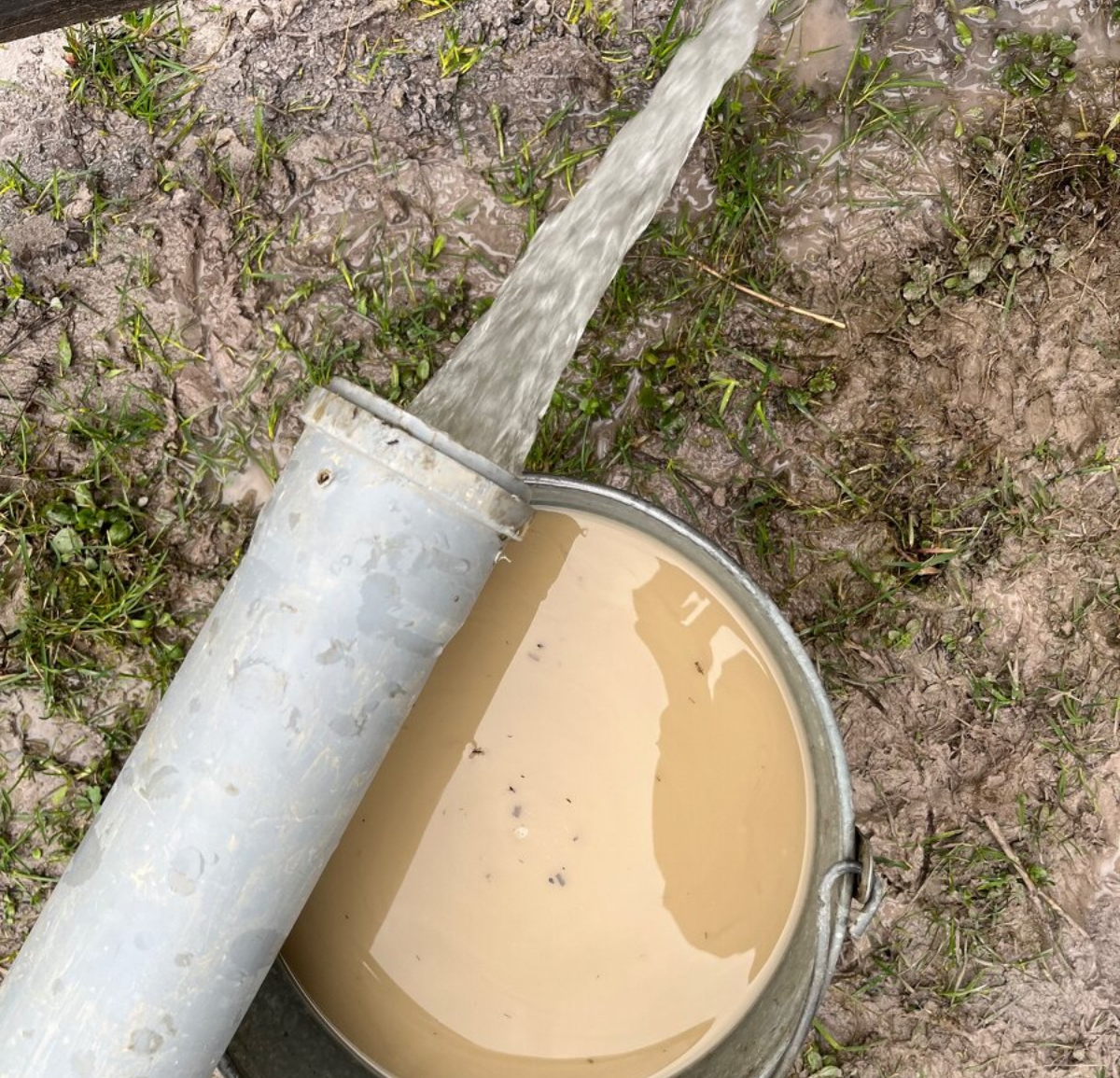 Vyťahovanie čerpadla z hlbokej studne